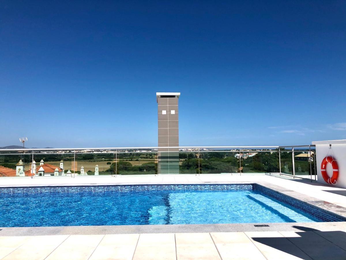 Falesia L Roof Pool Appartement *